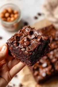 healthy chickpea brownies